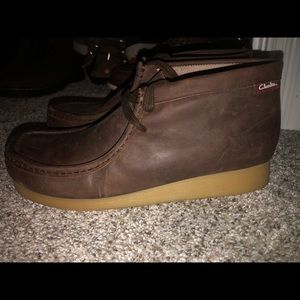 Clarks wallabee